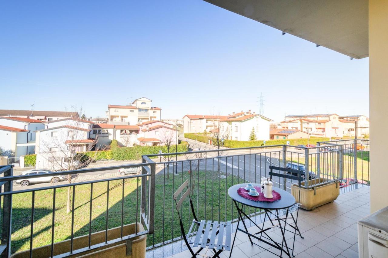 Parma Fiere Studio Con Parcheggio E Balcone Apartment Exterior photo